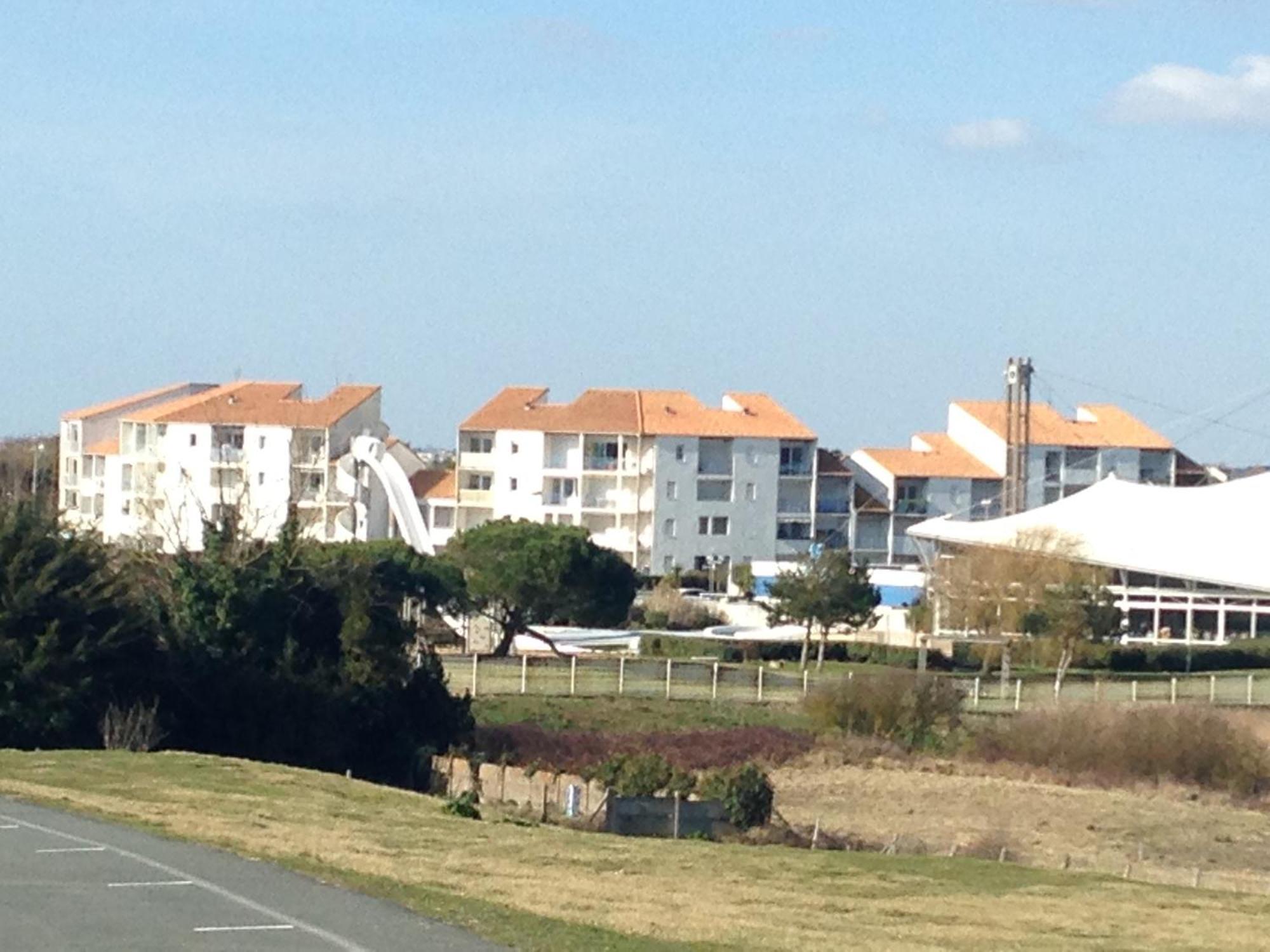Duplex 3 Pieces A Deux Pas De La Plage Avec Parking - 4 Pers - Fr-1-706-16 Châtelaillon-Plage Exterior foto